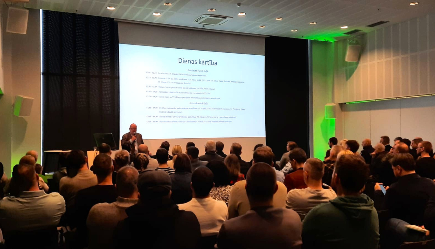 Fotogrāfija no bīstamo kravu padomnieku semināra