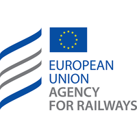 Uz balta fona kreisajā pusē diagonālās atdalītas zilas svītras pa vienai augšā un apakšā un vidusdaļā divas gaiši pelēkas, kreisajā pusē zils taisnstūris ar 12 aplī izvietotām piecstaru zelta krāsas zvaigznēm, uz uzraksts “EIROPEAN UNION”, un zem tā uzraksts “AGENCY FOR RAILWAYS”.